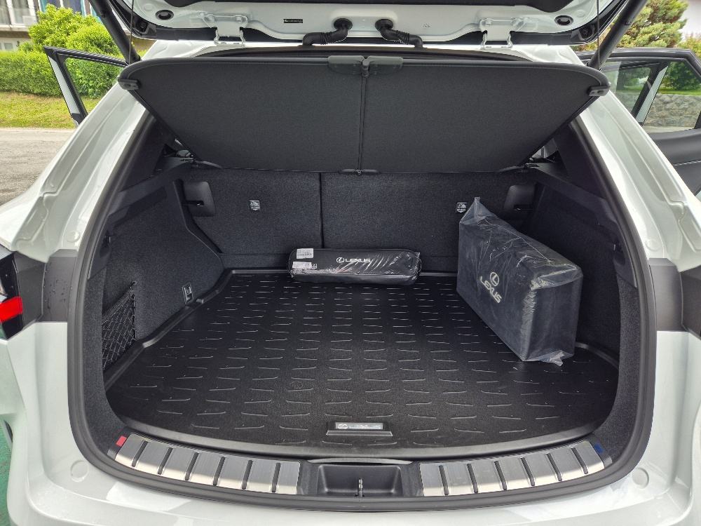 Lexus NX 350h F-Sport 4x4 - NOVO! HYBRID 190KS+54KS*, fotografija 20