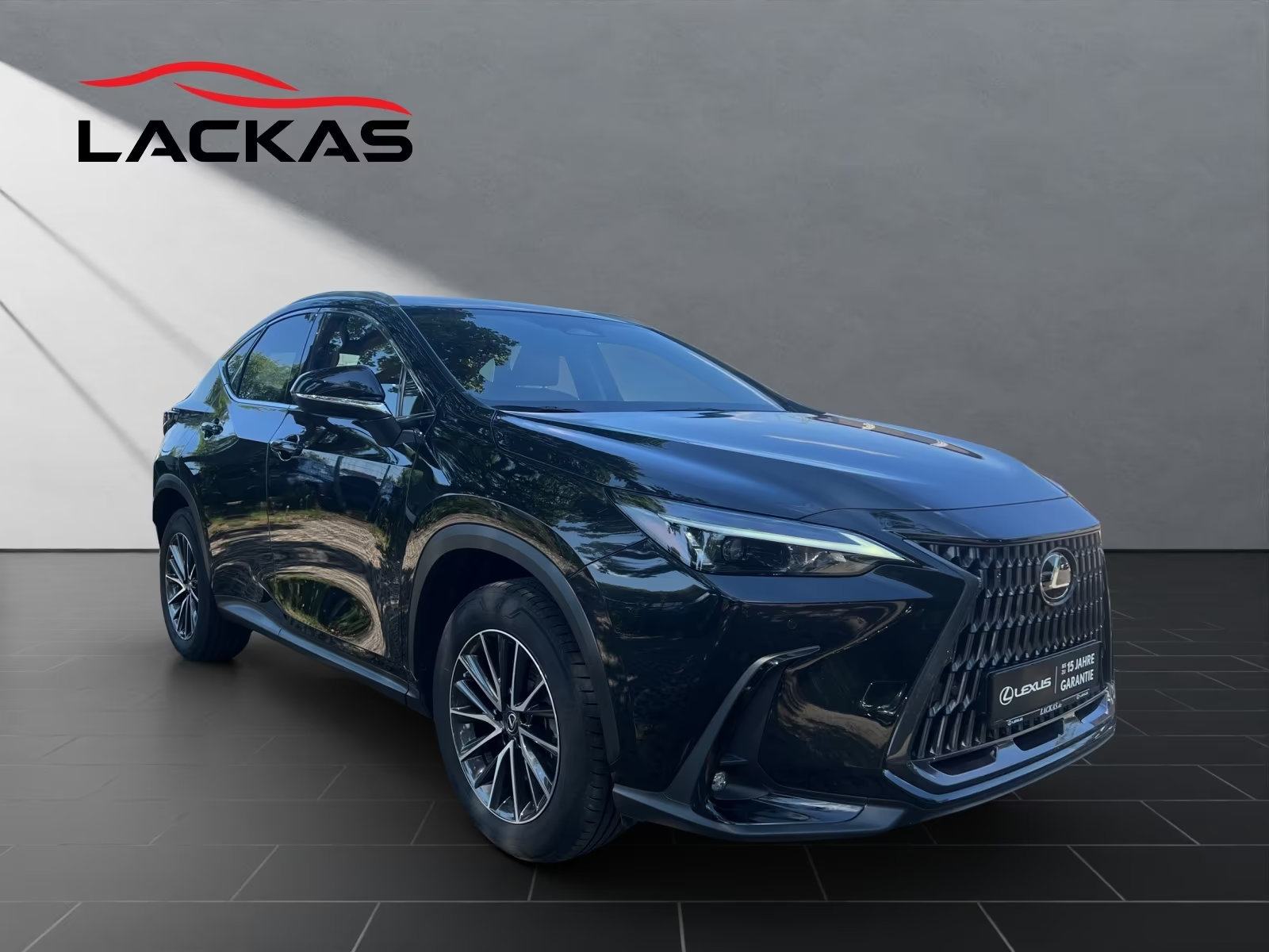 Lexus NX 450 automatik, fotografija 3