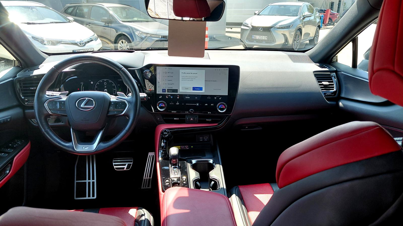Lexus NX 450h + AWD F-SPORT 185 KS, fotografija 12