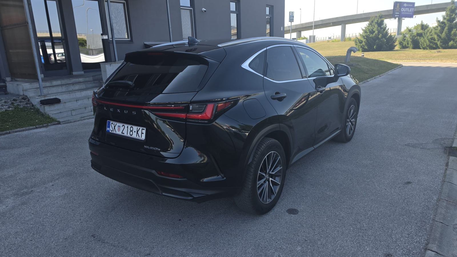 Lexus NX NX 450h + AWD, fotografija 5