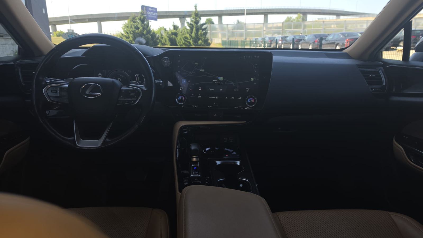 Lexus NX NX 450h + AWD, fotografija 11