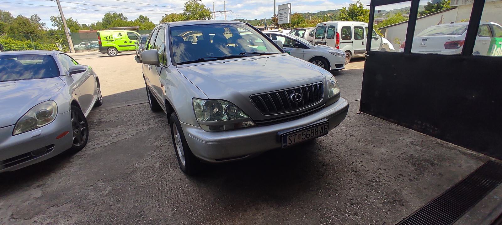 Lexus RX 300 na plin, fotografija 6