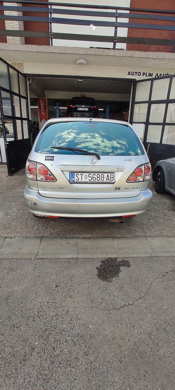 Lexus RX 300 na plin, fotografija 5