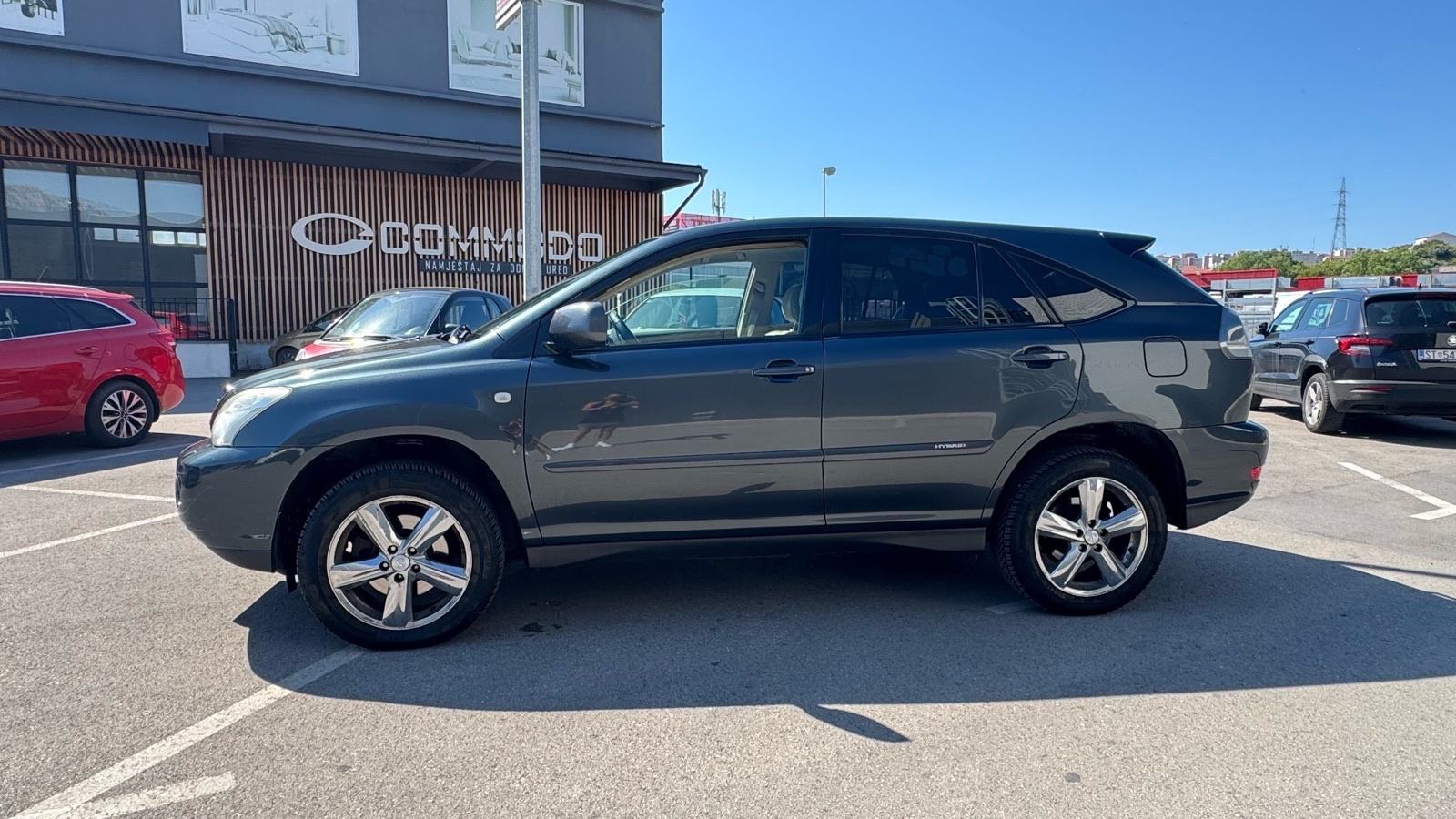 Lexus RX 400h, fotografija 4