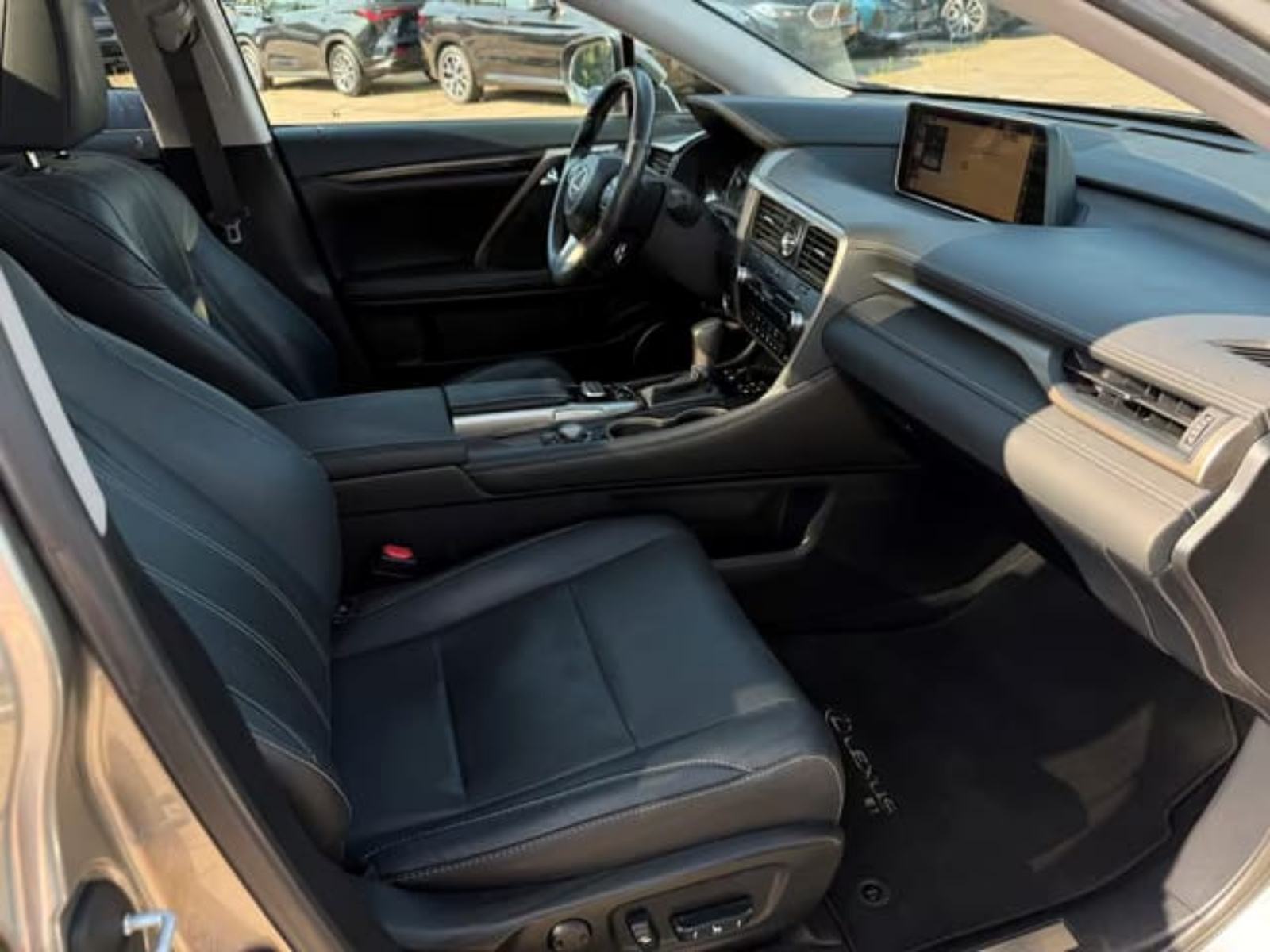 Lexus RX 450 Luxury AWD Hybrid, fotografija 15