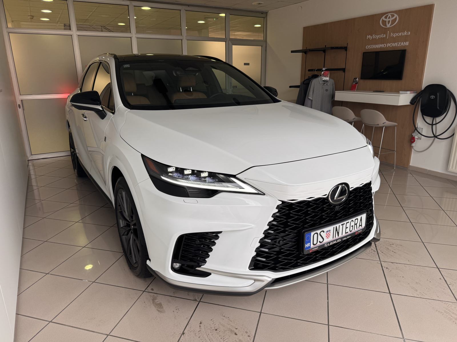 LEXUS RX 450H+ F SPORT, ISPORUKA ODMAH !, DEMO, 10 GOD JAMSTVO!, fotografija 3