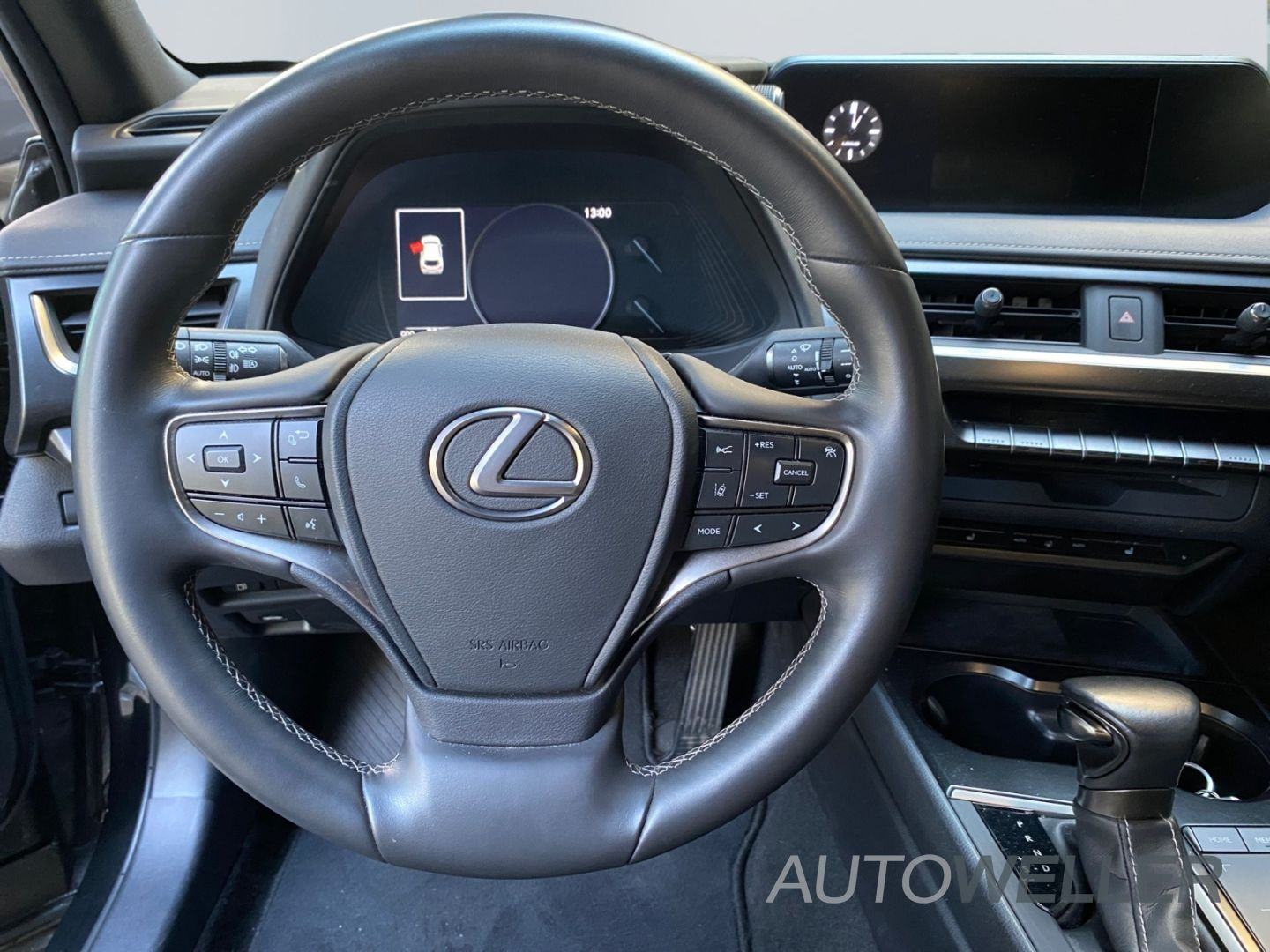 Lexus UX 250h STYLE 184 KS Hybrid e-CVT BI-LED NAVI ACC-TEMPOMAT 2022, fotografija 10