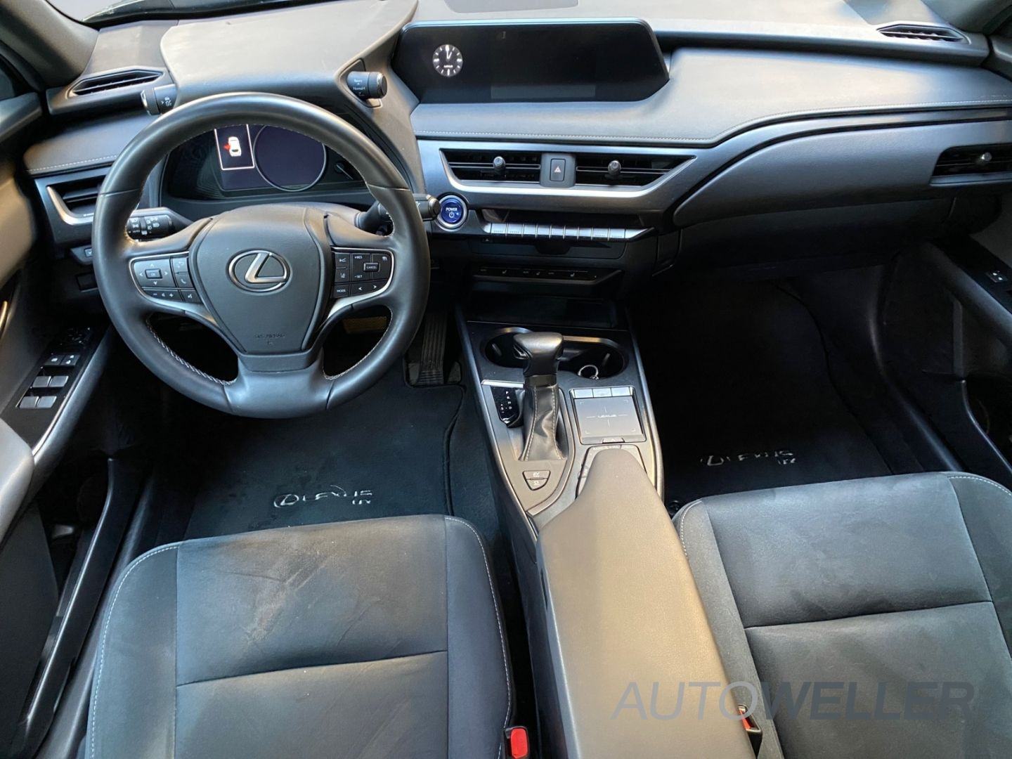 Lexus UX 250h STYLE 184 KS Hybrid e-CVT BI-LED NAVI ACC-TEMPOMAT 2022, fotografija 11