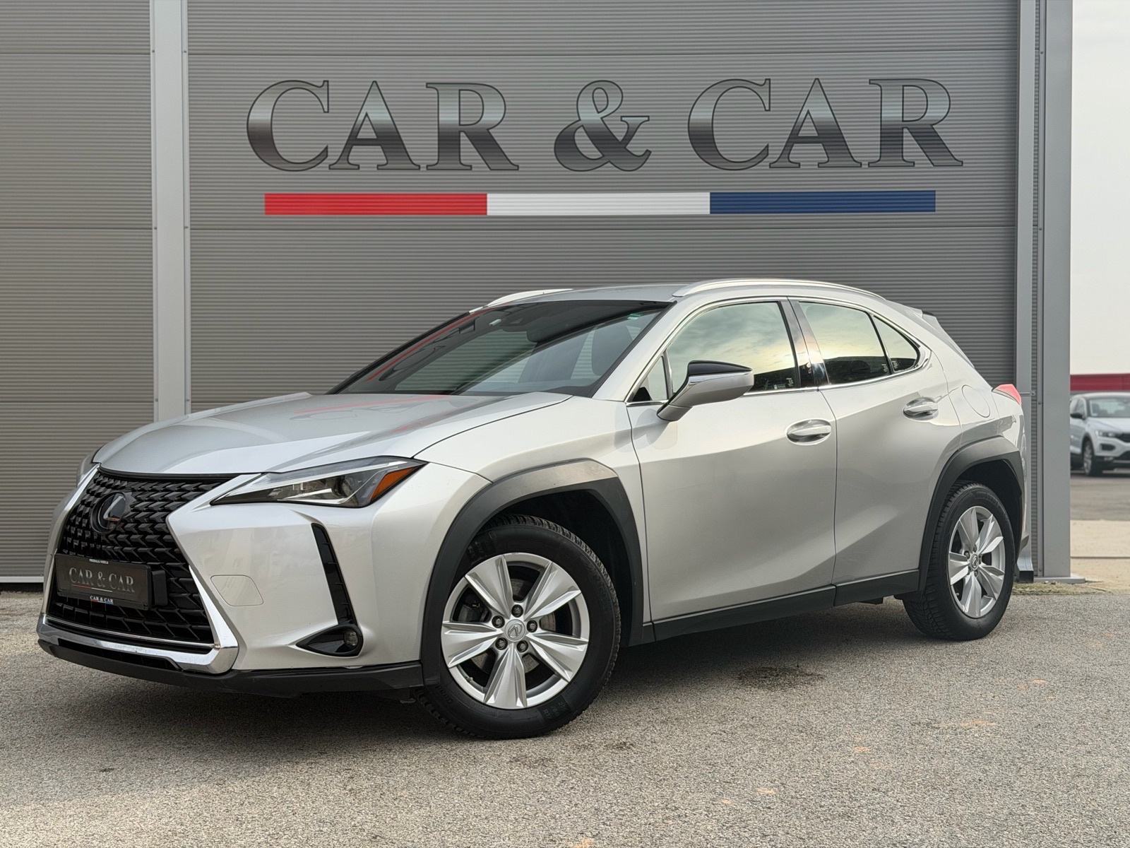 Lexus UX UX 250h automatik, fotografija 1