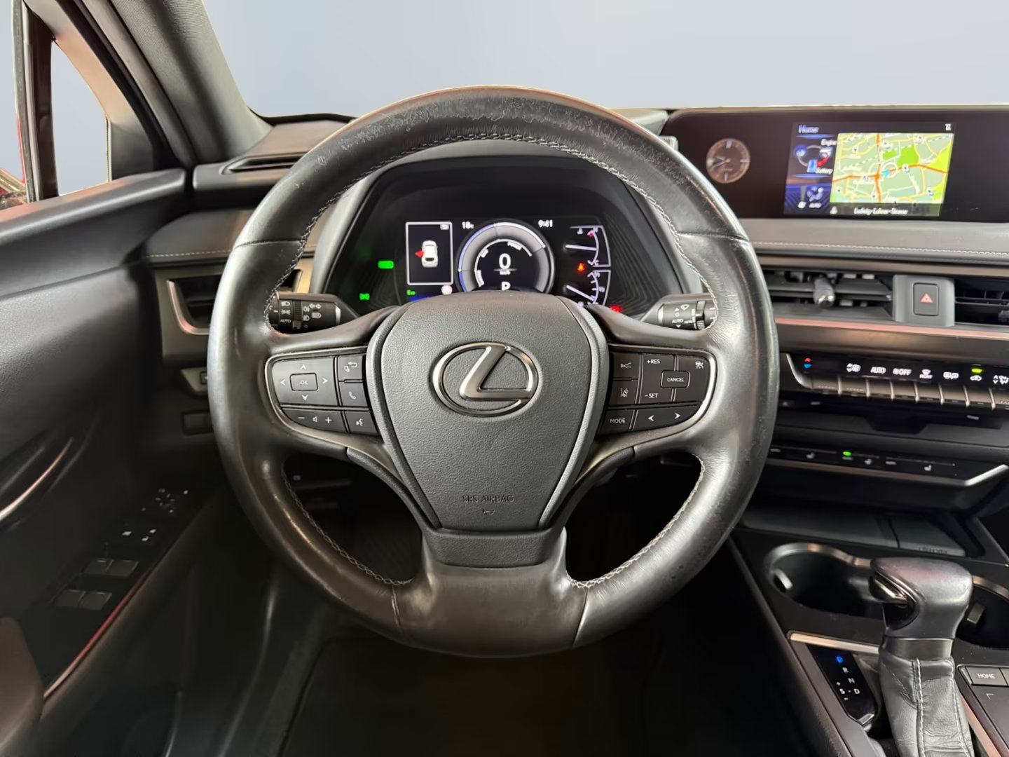Lexus UX UX 250h LaunchEd. LED navi alcantara gr.sj. PDCx2 kamera, fotografija 10