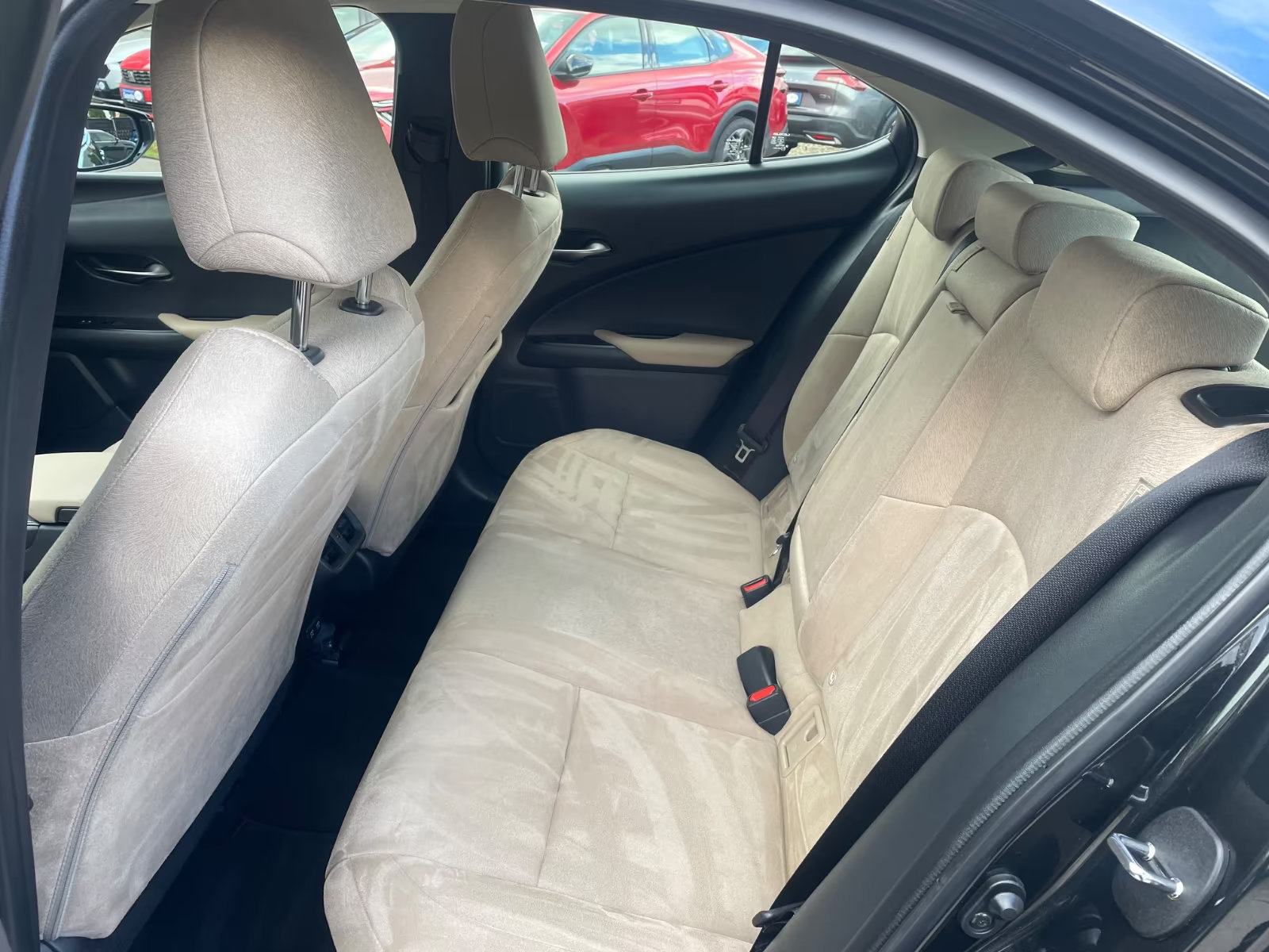 Lexus UX UX 250h LED navi alcantara kamera keyless servisna TOP, fotografija 17