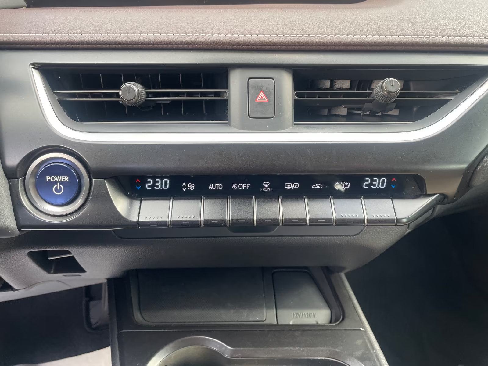 Lexus UX UX 250h LED navi alcantara kamera keyless servisna TOP, fotografija 13
