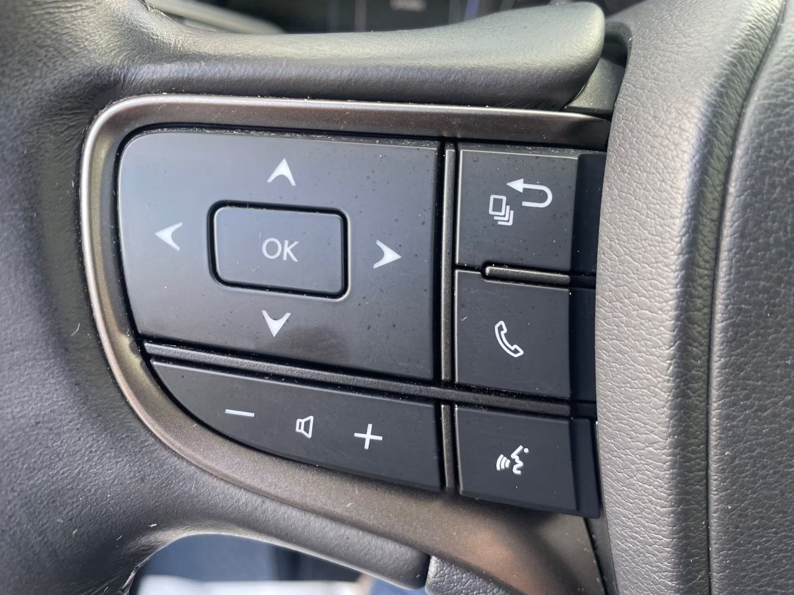 Lexus UX UX 250h LED navi alcantara kamera keyless servisna TOP, fotografija 16
