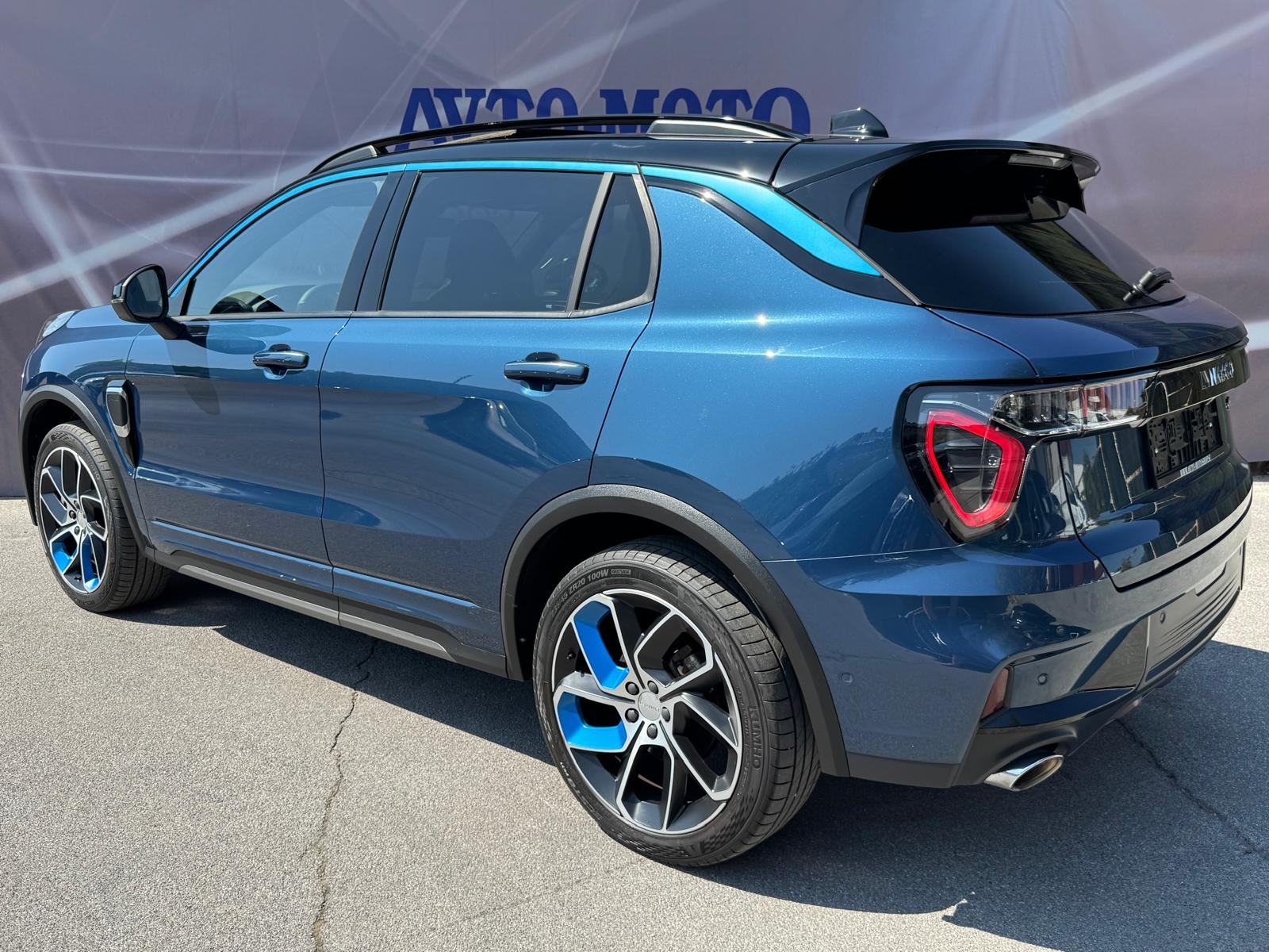 Lynk & Co 01 1.5 TD Plug-In Hibrid ACC-360-KAMERA-PANORAMA-LED-NAVI, fotografija 4