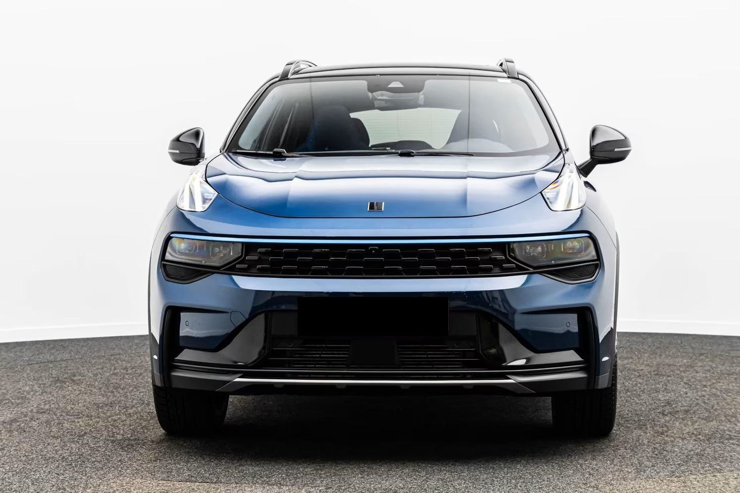 Lynk & Co 01 1.5T PHEV, fotografija 3