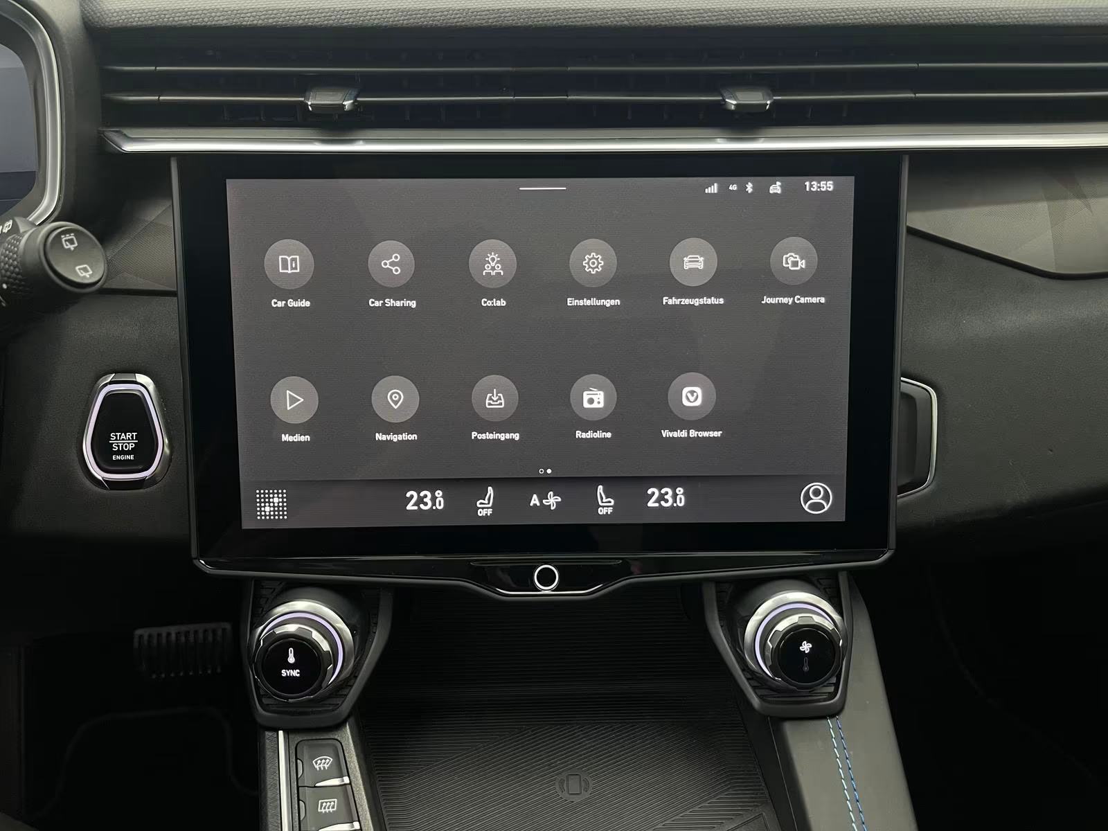 Lynk & Co 01 PHEV automatik, fotografija 17
