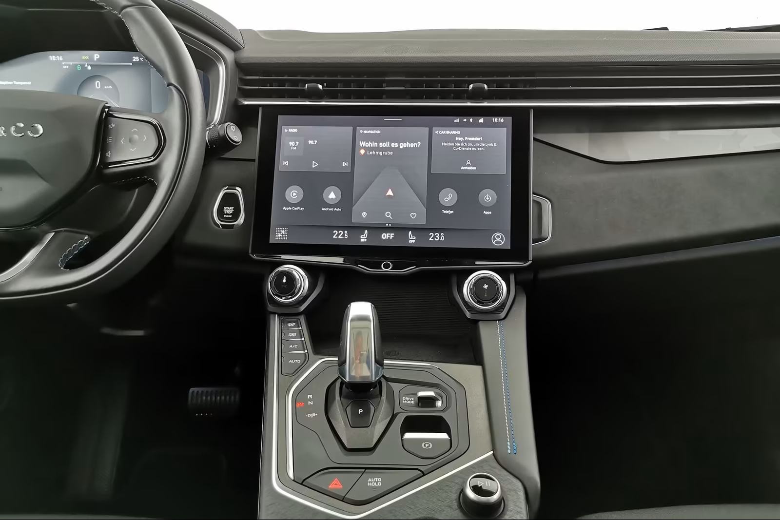 Lynk & Co 01 PHEV automatik, fotografija 10