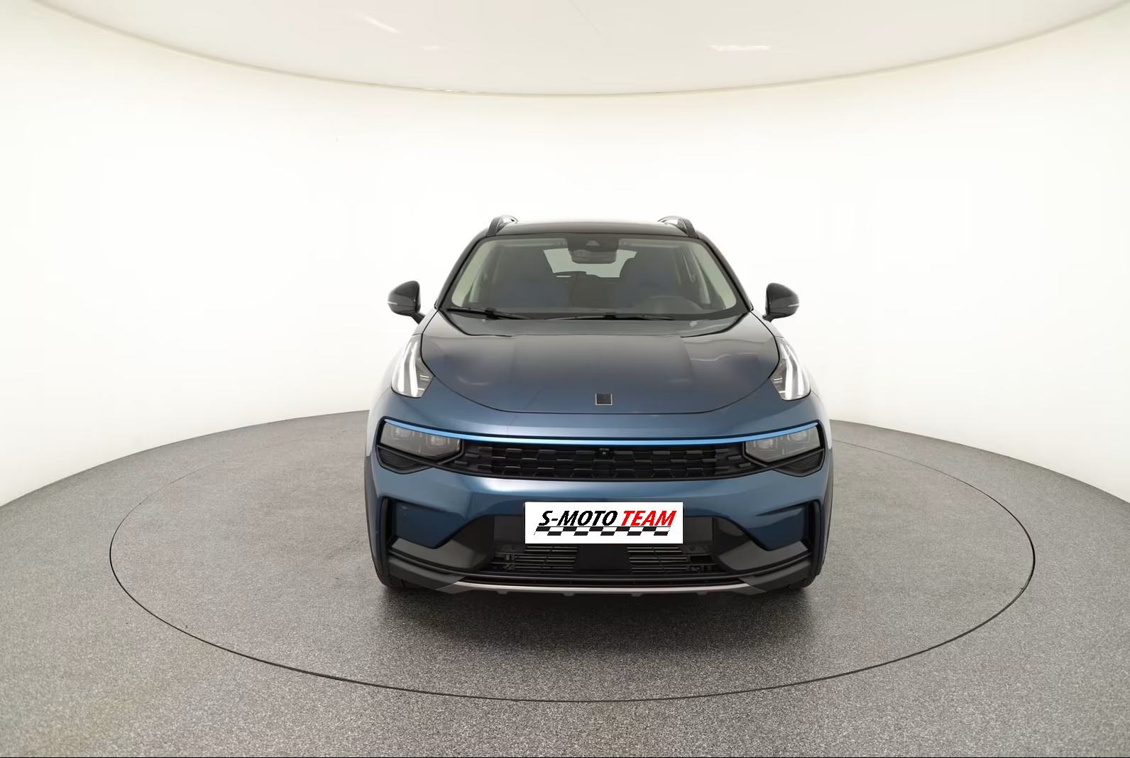 Lynk & Co 01 PHEV automatik, fotografija 4