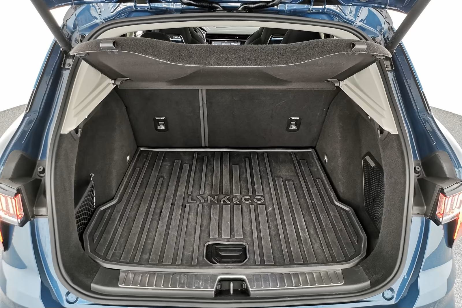 Lynk & Co 01 PHEV automatik, fotografija 7