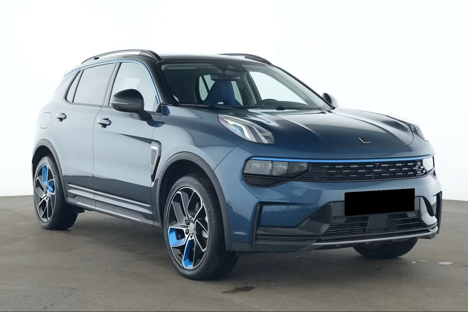 Lynk & Co 01 PHEV automatik, fotografija 3