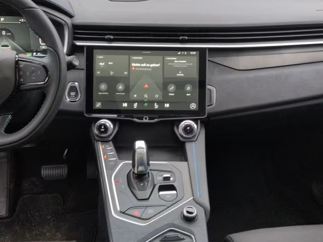 Lynk & Co 01 PHEV automatik, fotografija 8