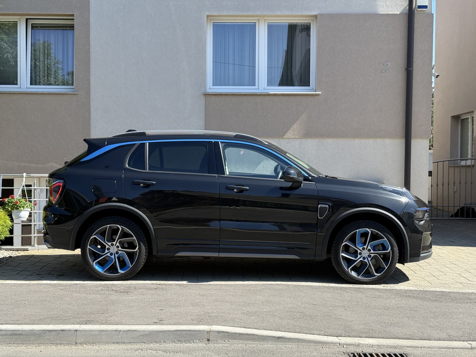 Lynk & Co 01 PHEV, fotografija 5