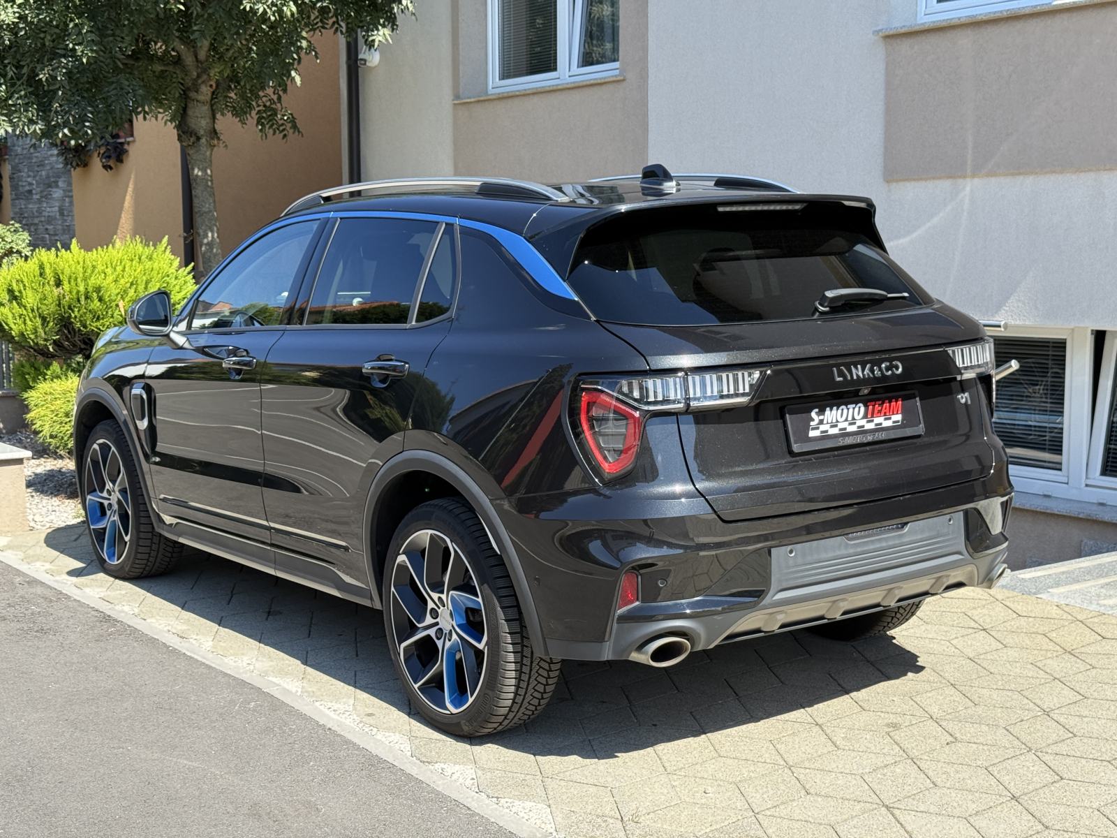 Lynk & Co 01 PHEV, fotografija 8