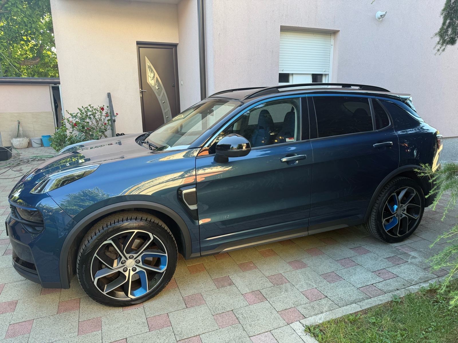 Lynk & Co 01 1.5 Plag-In hybrid 192kw 2022 reg 09-2026, fotografija 4