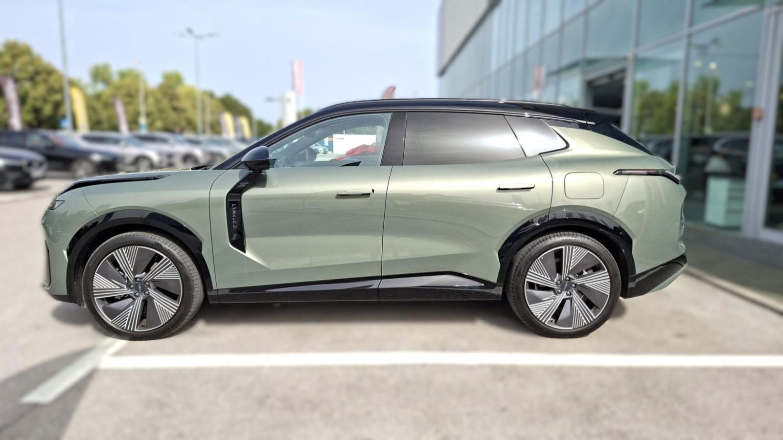 Lynk & Co 08 MORE 39,6KWH PHEV, NAV, KAMERA, BT, TEMPOMAT, JAMSTVO, fotografija 11