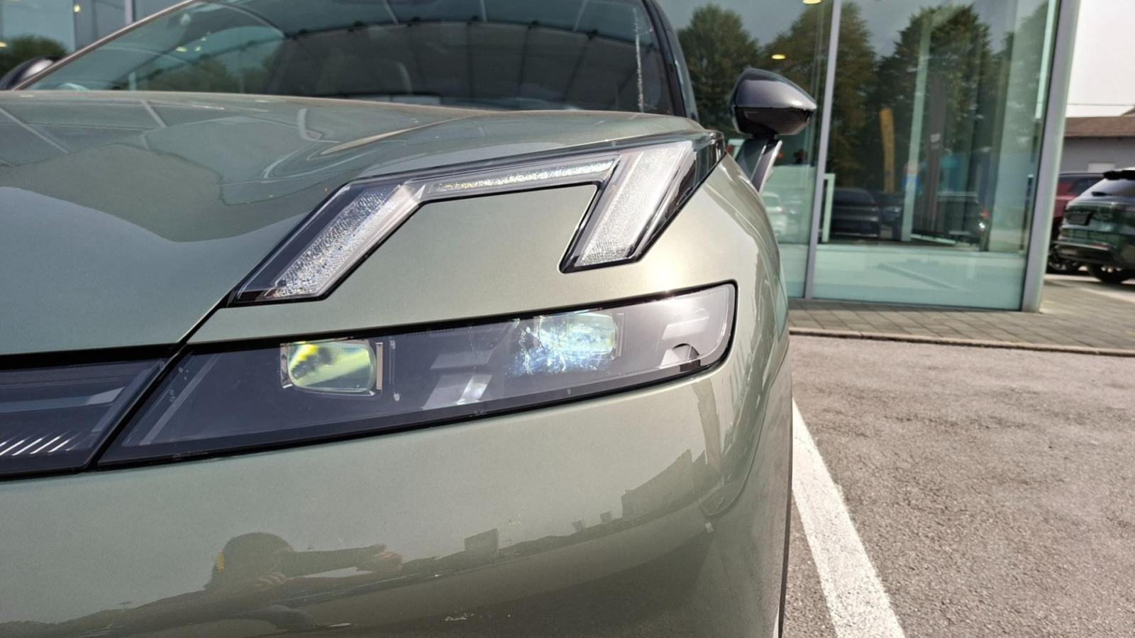 Lynk & Co 08 MORE 39,6KWH PHEV, NAV, KAMERA, BT, TEMPOMAT, JAMSTVO, fotografija 13