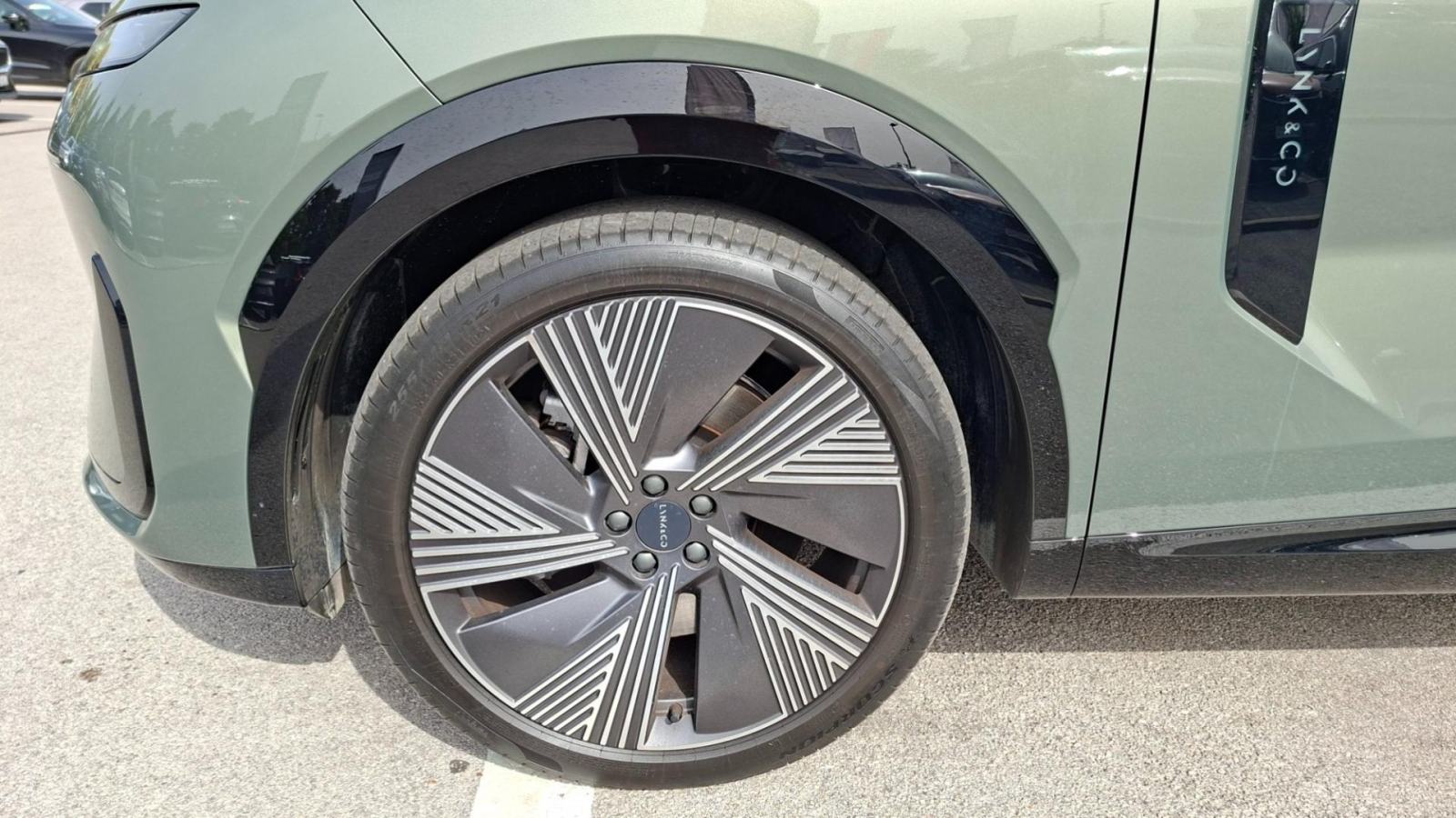 Lynk & Co 08 MORE 39,6KWH PHEV, NAV, KAMERA, BT, TEMPOMAT, JAMSTVO, fotografija 14