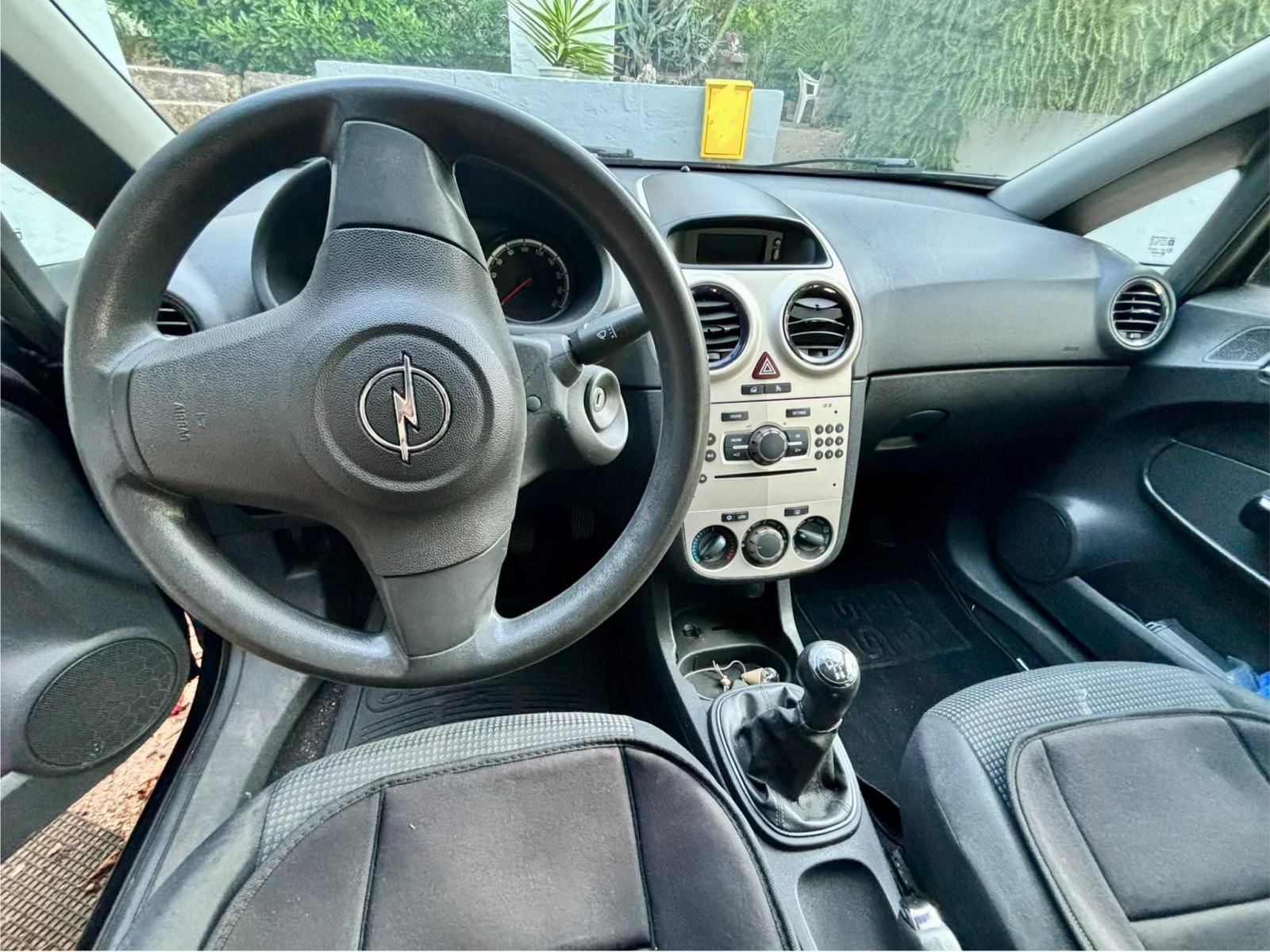 MALI LOŠINJ Opel Corsa 1,2 16V, fotografija 7