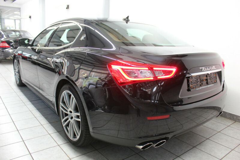 Maserati Ghibli 3,0 D V6, fotografija 3