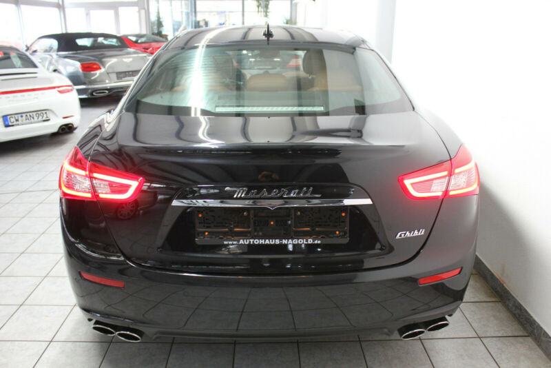 Maserati Ghibli 3,0 D V6, fotografija 4