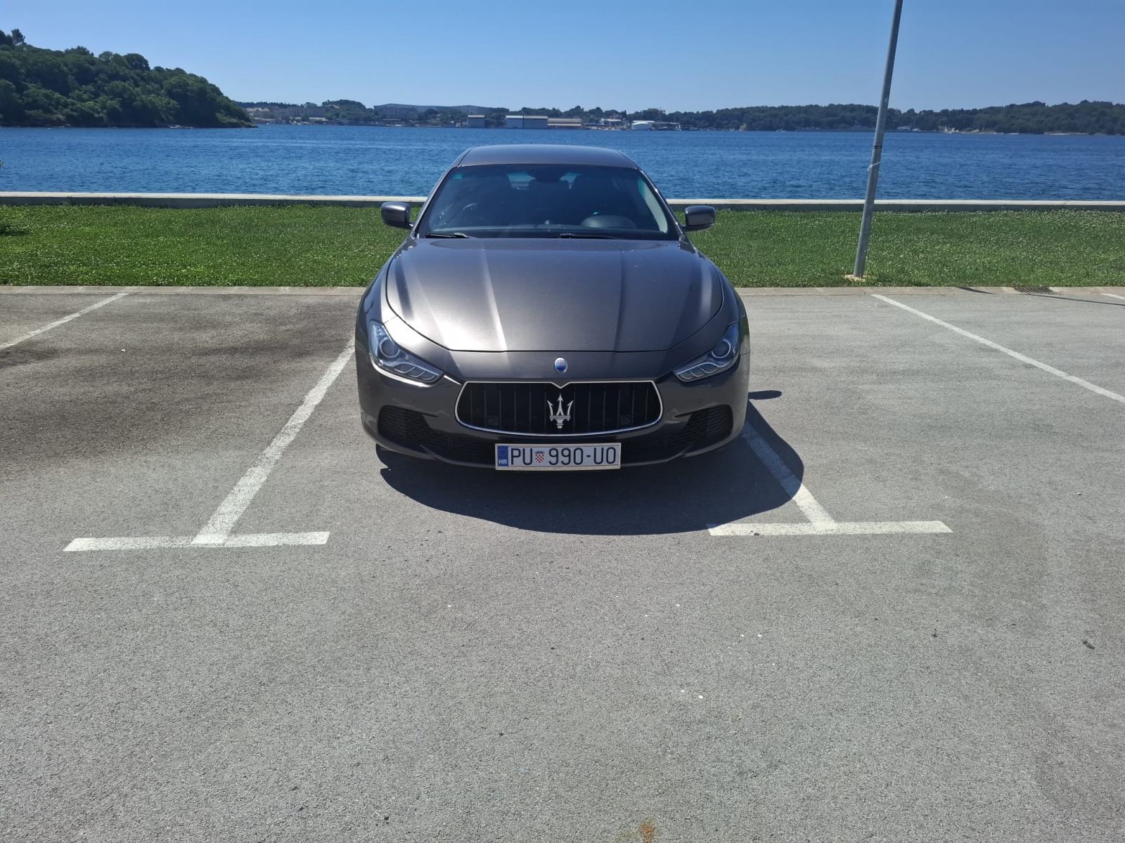 Maserati Ghibli 3,0 D V6, fotografija 8