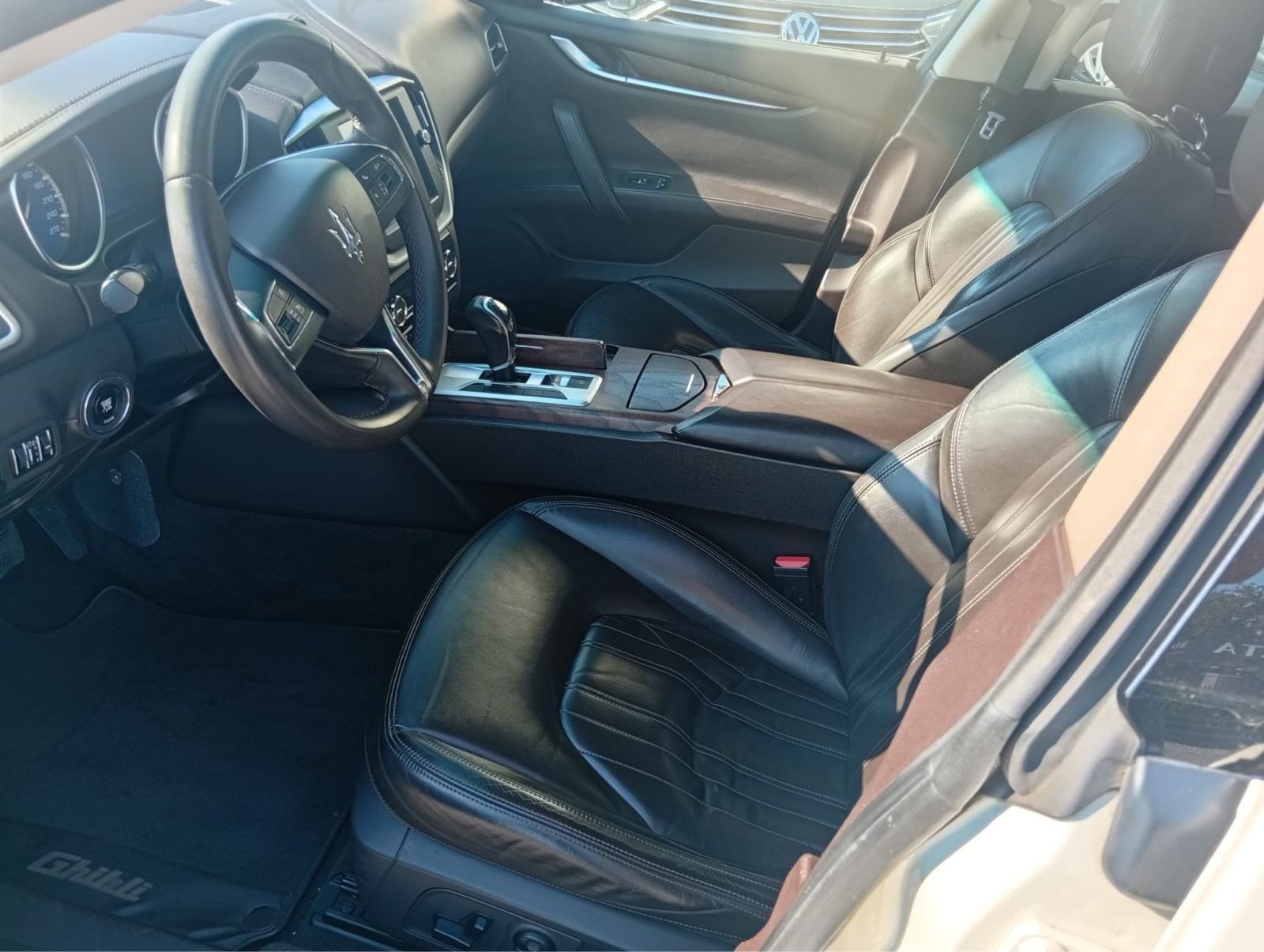 Maserati Ghibli 3,0 D V6, fotografija 7