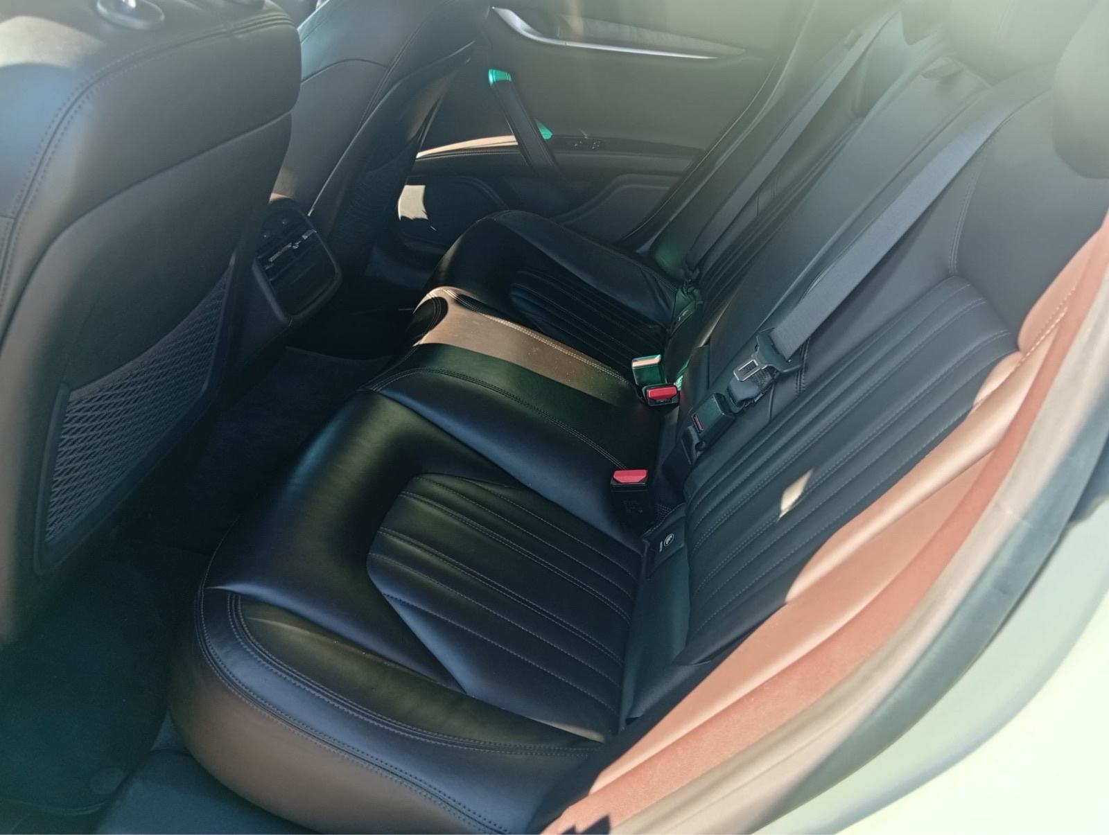 Maserati Ghibli 3,0 D V6, fotografija 10