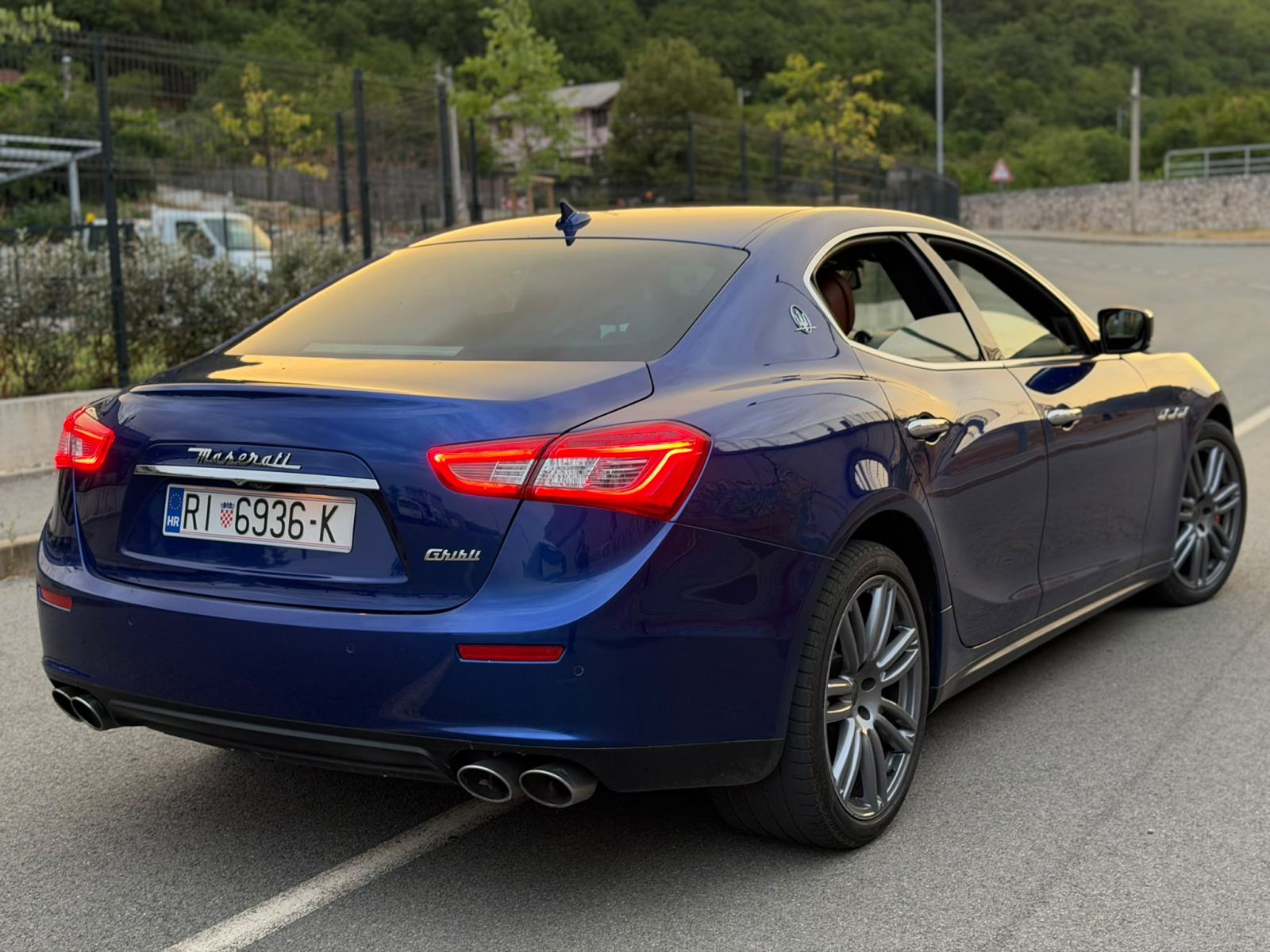 Maserati Ghibli 3,0 D V6, fotografija 4