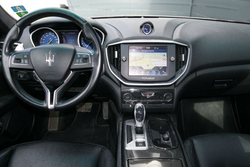 Maserati Ghibli 3.0 V6 automatik *LEASING* *KREDIT*, fotografija 10