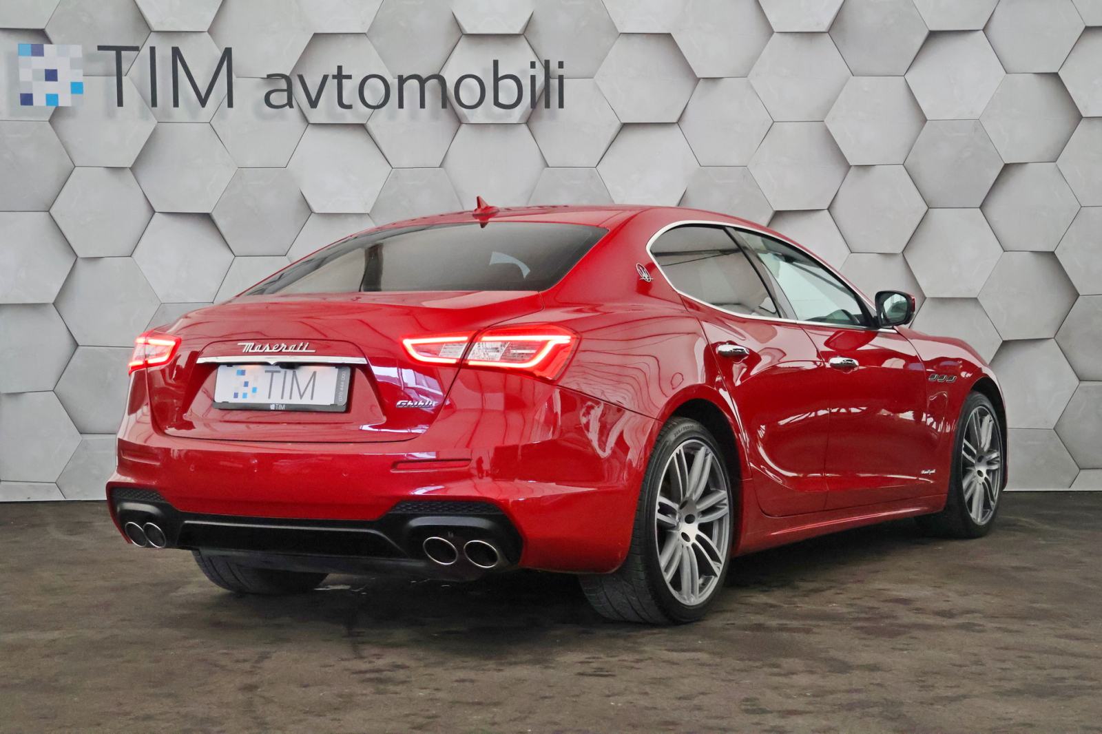 Maserati Ghibli Diesel 3.0d V6 Aut 275KS Adapt.LED RADARtemp, fotografija 3
