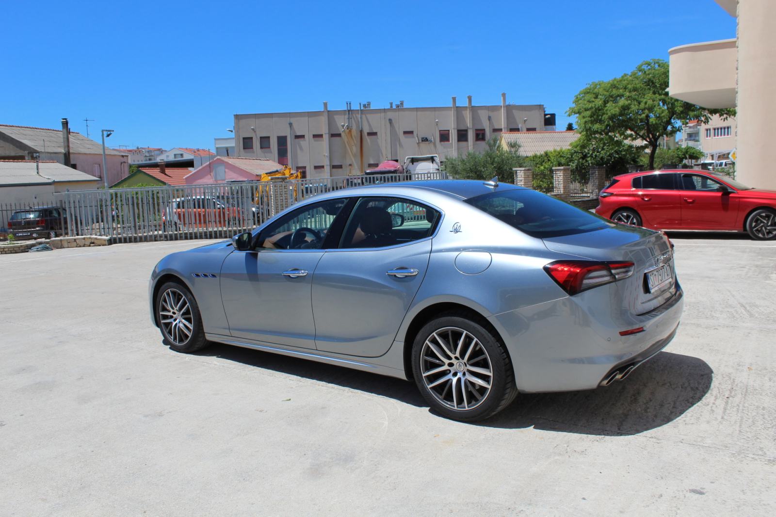 Maserati Ghibli GT Executive automatik, fotografija 12