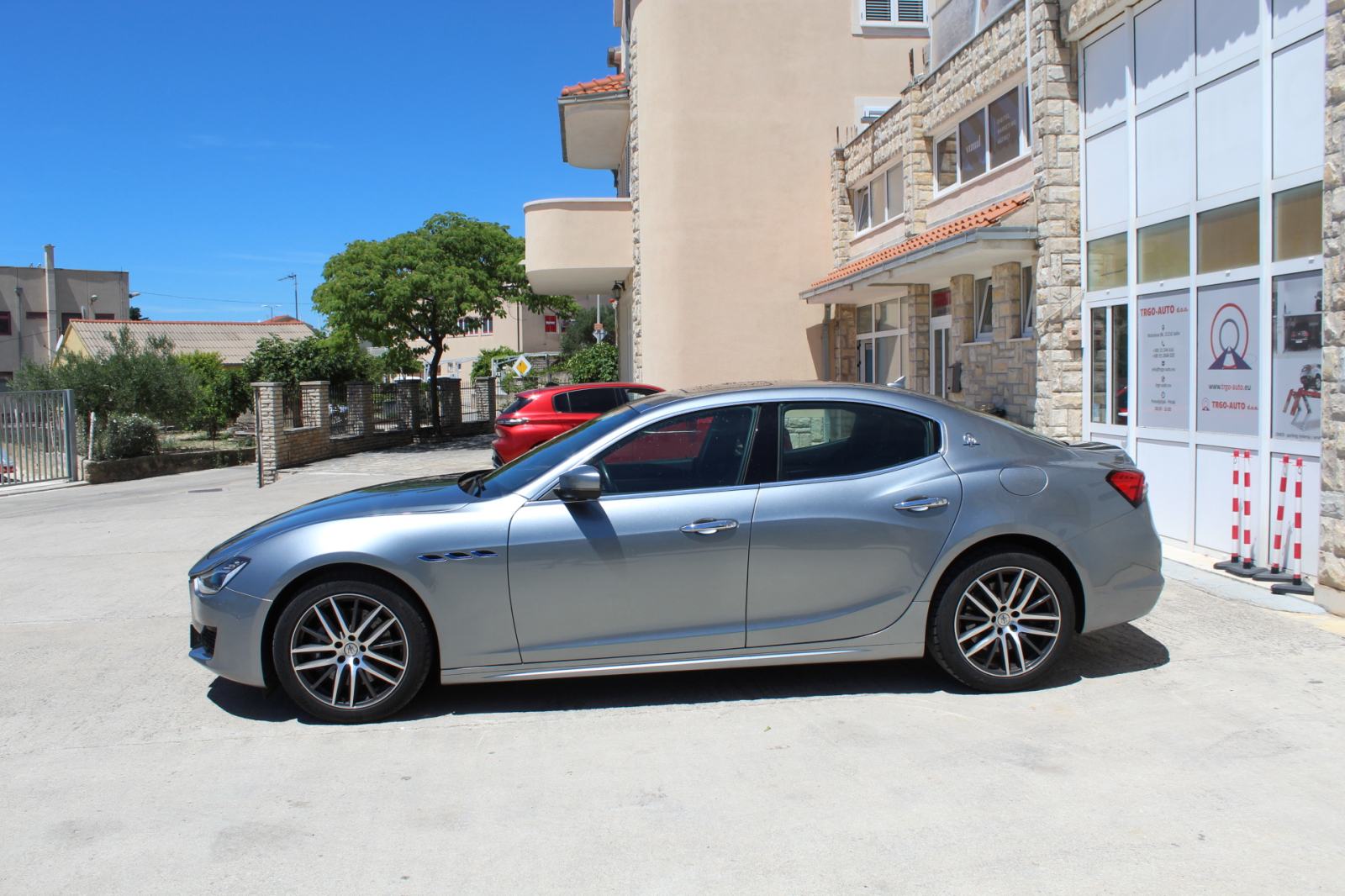 Maserati Ghibli GT Executive automatik, fotografija 11