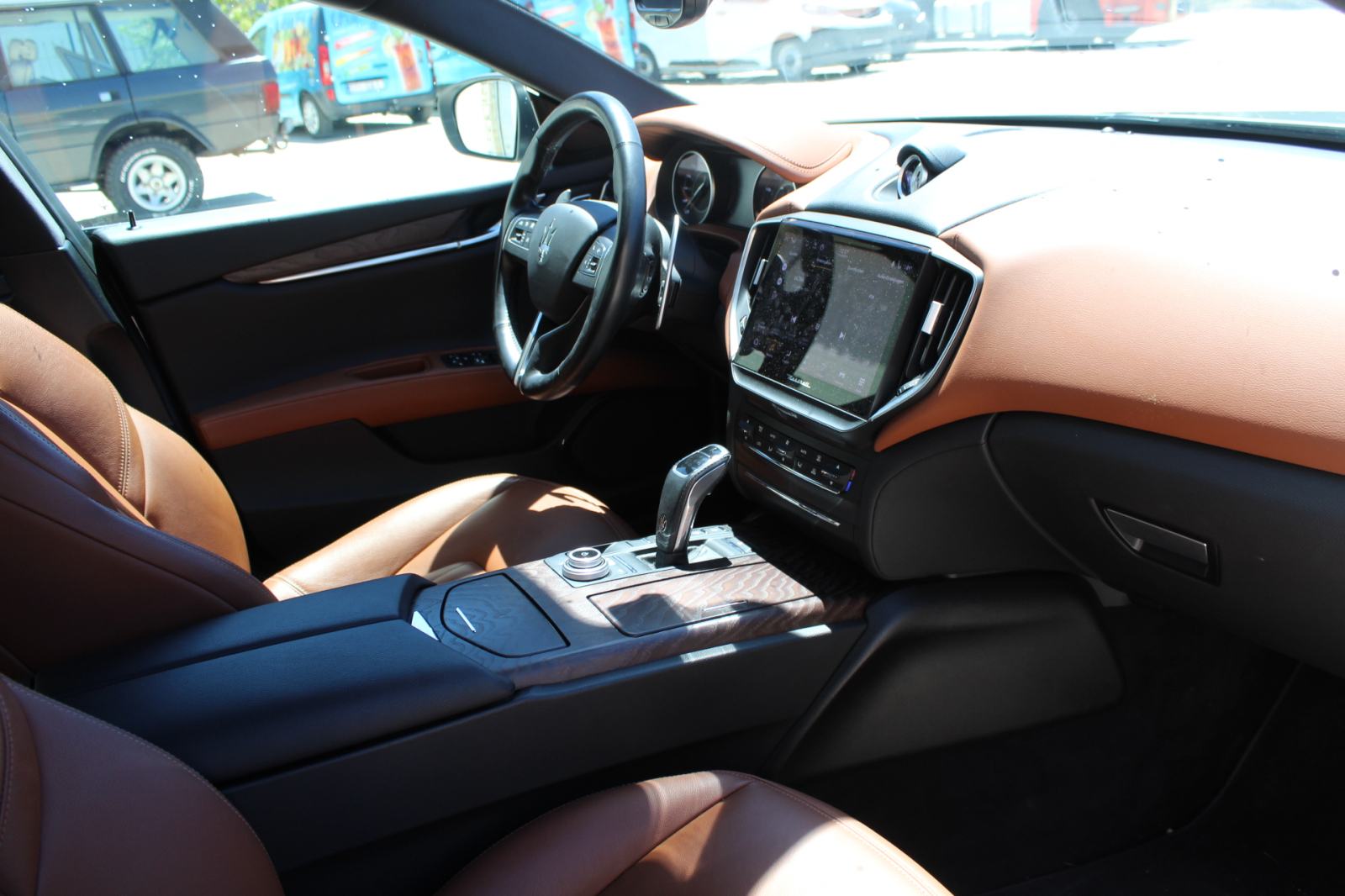 Maserati Ghibli GT Executive automatik, fotografija 16