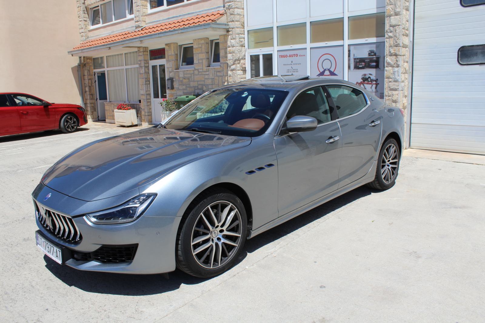 Maserati Ghibli GT Executive automatik, fotografija 6