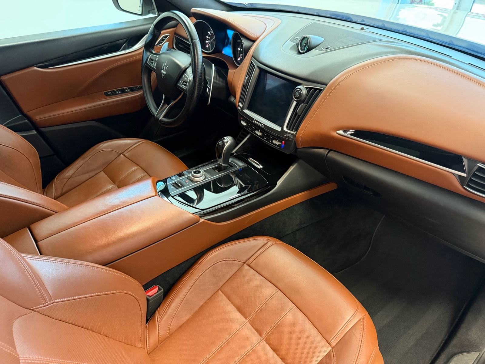 Maserati Levante ⭐️3.0 D GranLusso automatik⭐️, fotografija 13