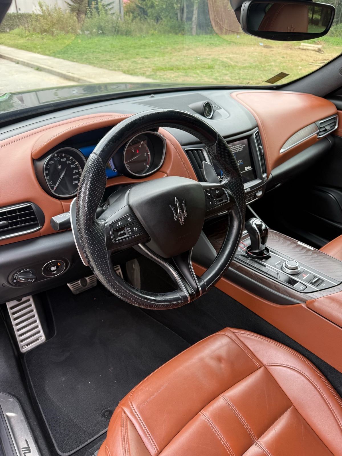 Maserati Levante 3.0 diesel, V6 automatik, fotografija 8