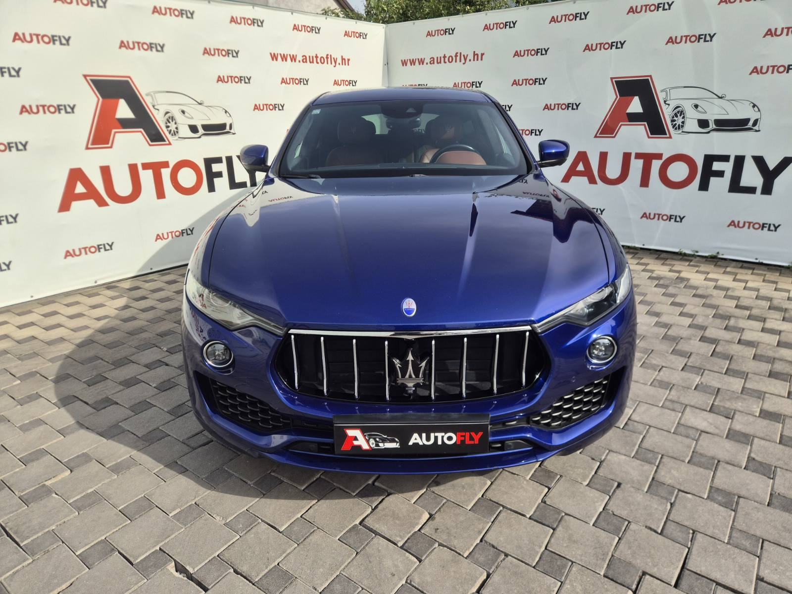 Maserati Levante 3.0 SQ4 Zegna edition, B&W, ACC, Kamera, 21"alu, fotografija 2