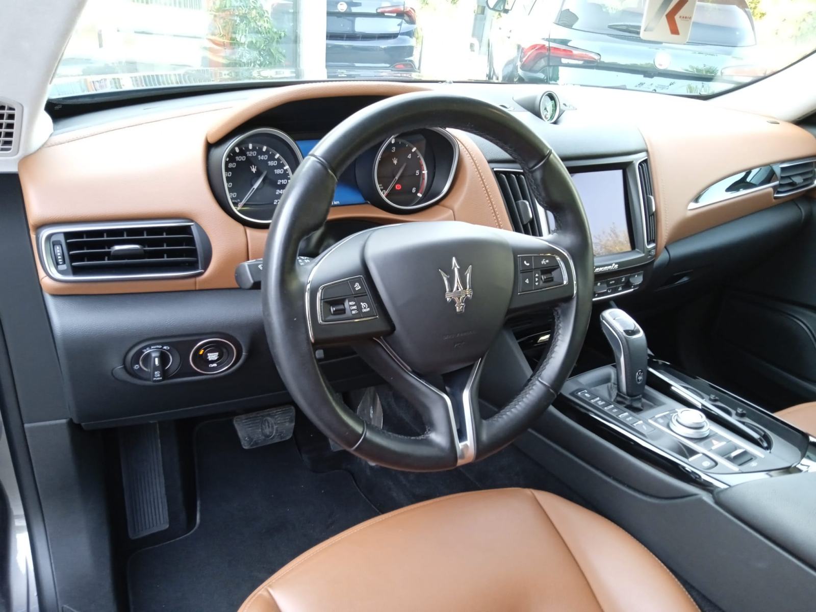 Maserati Levante 3.0 D | V6 Diesel | Automatik | Zagreb, fotografija 7