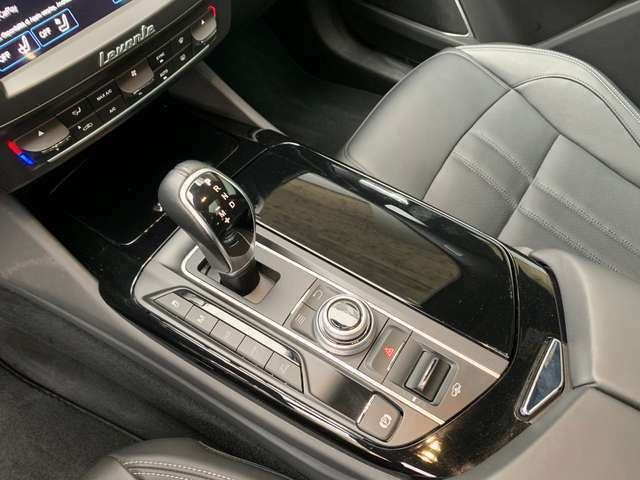 Maserati Levante 3.0D V6 GRANSPORT automatik, fotografija 9