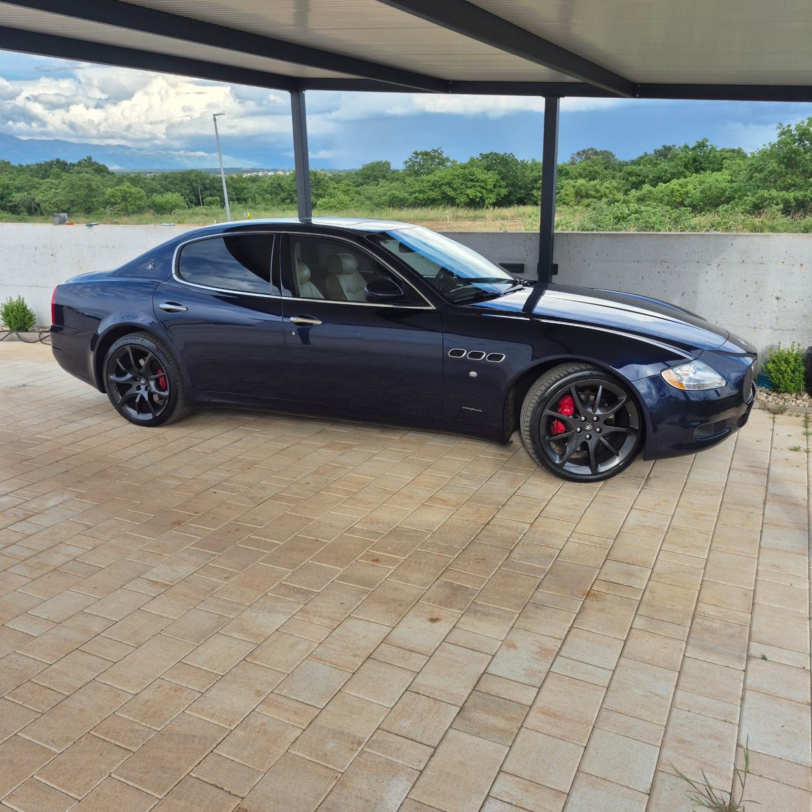 Maserati Quattroporte 4,2 V8 automatik, fotografija 6